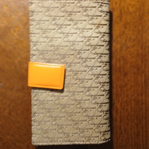 Athentoc Christian Dior Beige and Orange Wallet - Picture 3 of 16